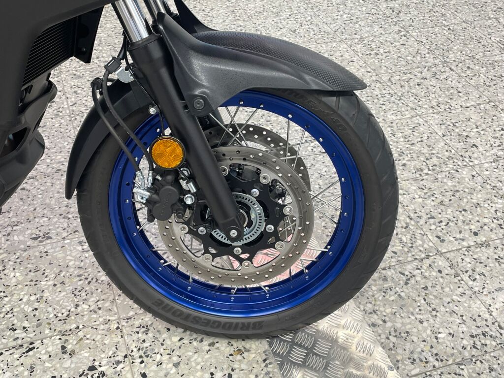 Suzuki DL 2024 