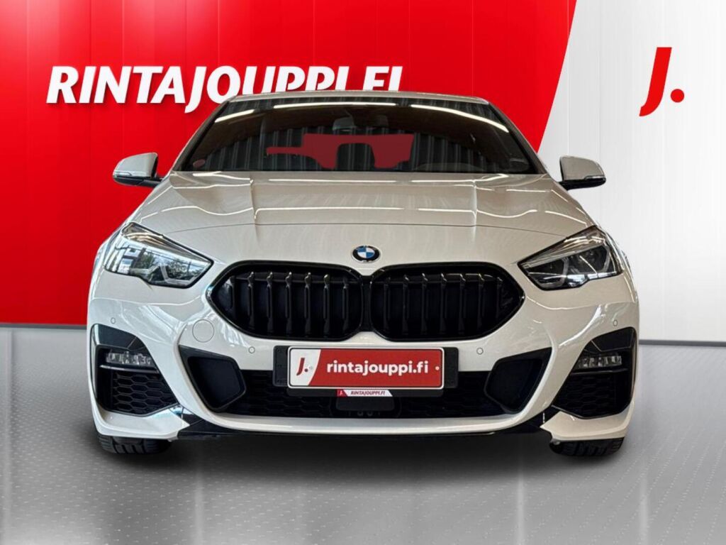 BMW 218 2021 Valkoinen