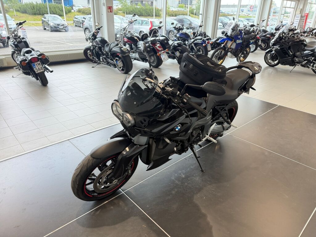 BMW K 2013 Musta