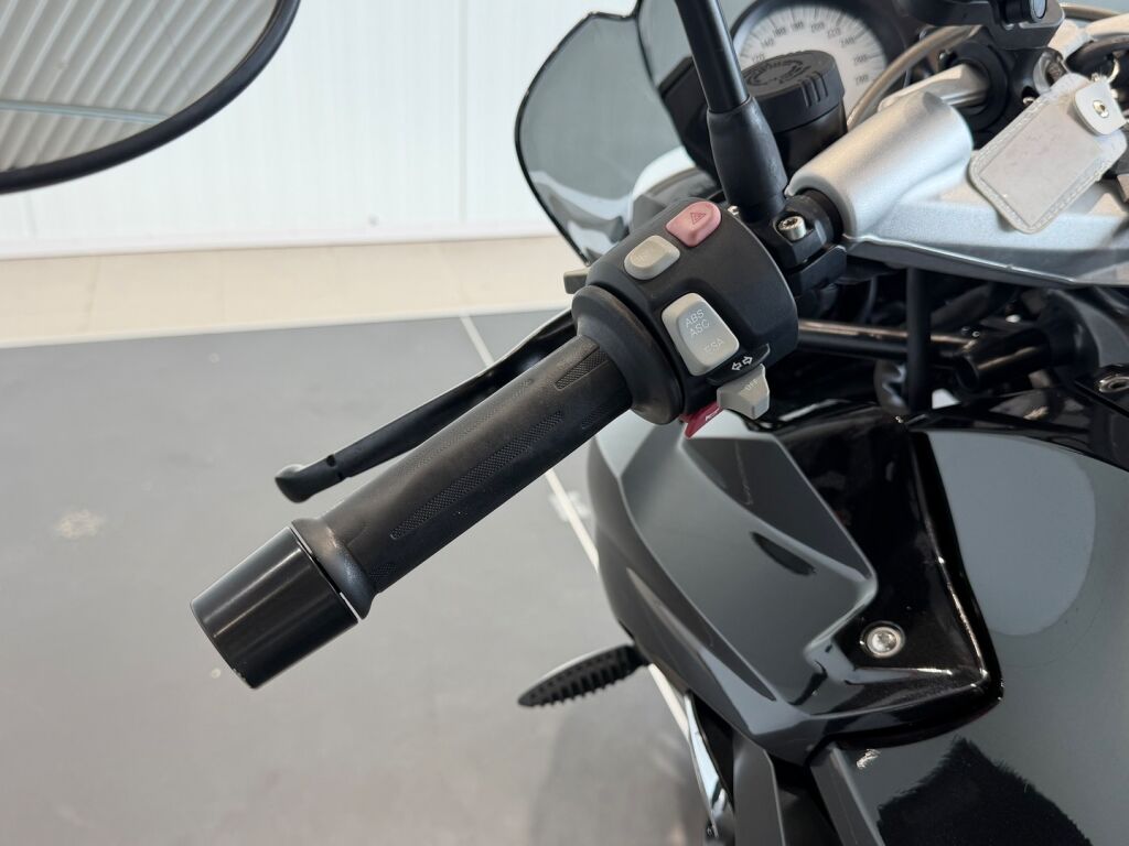 BMW K 2013 Musta