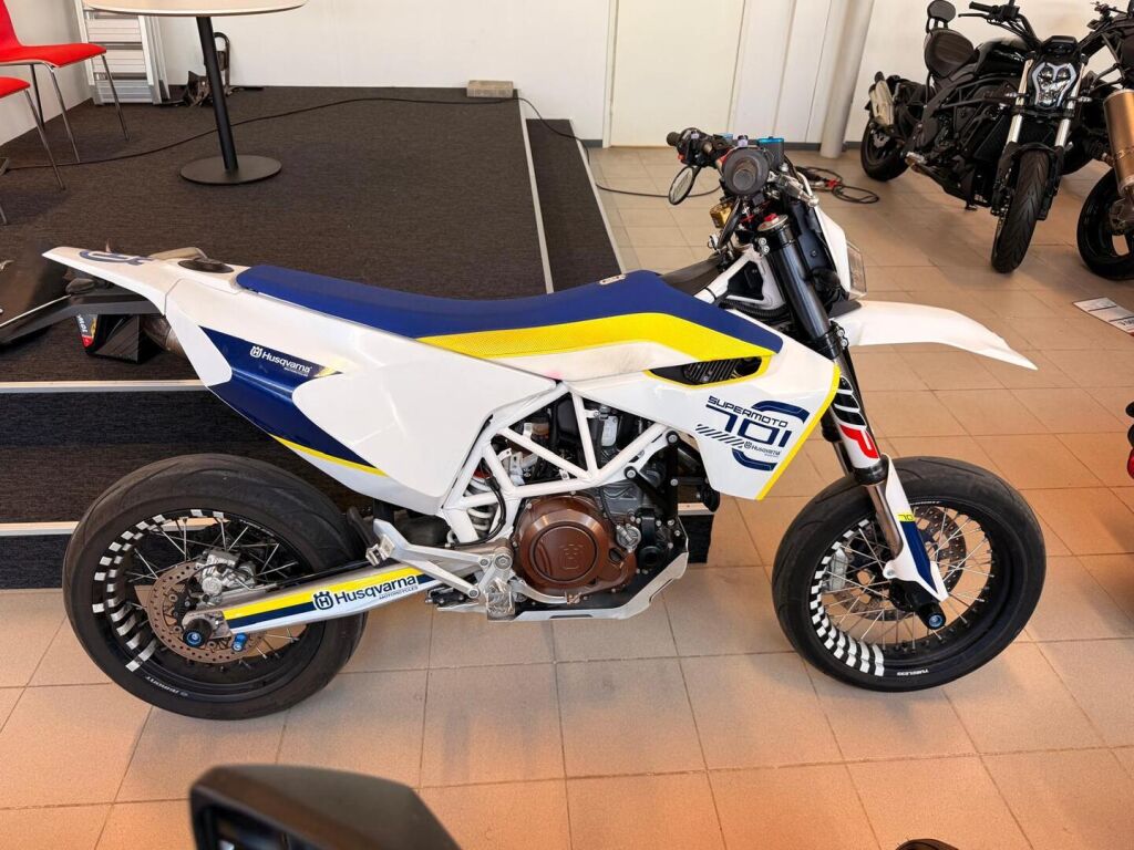 Husqvarna 701 2017 