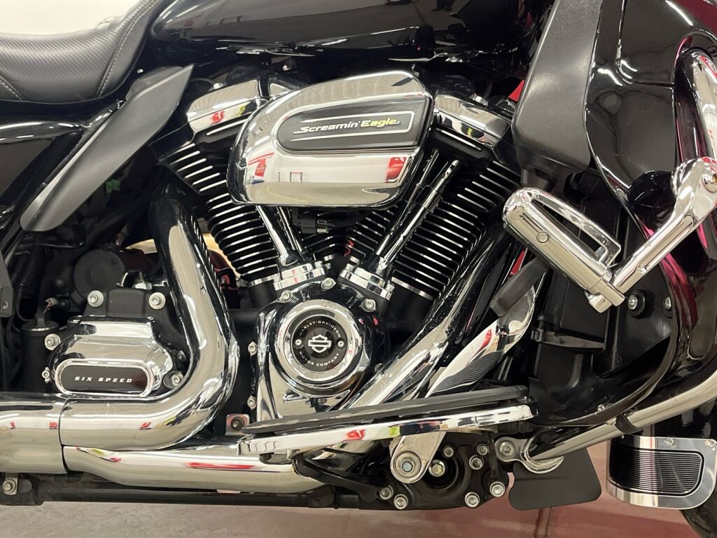 Harley-davidson TOURING 2018 Musta