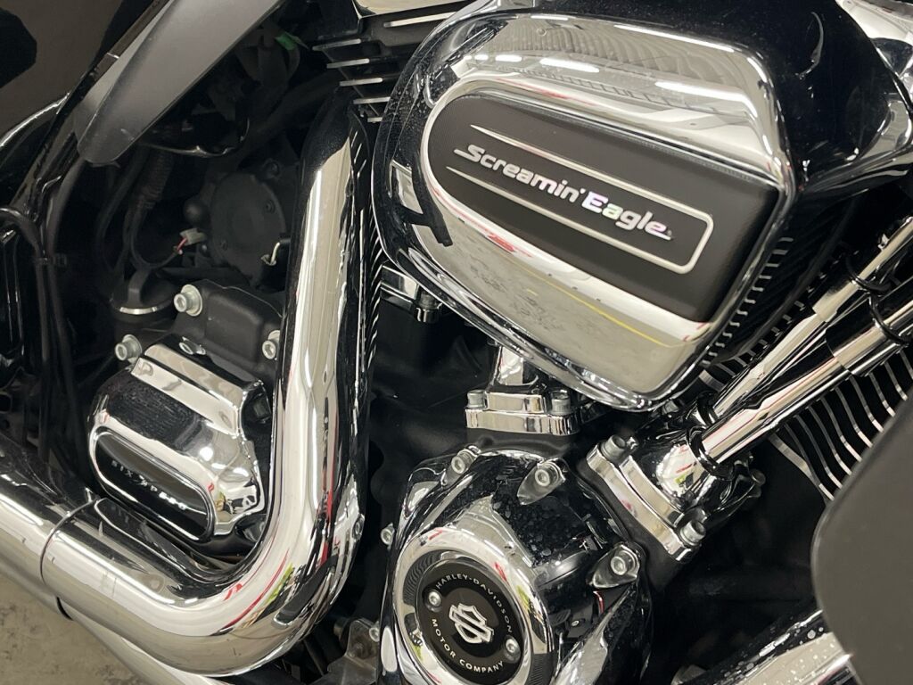 Harley-davidson TOURING 2018 Musta