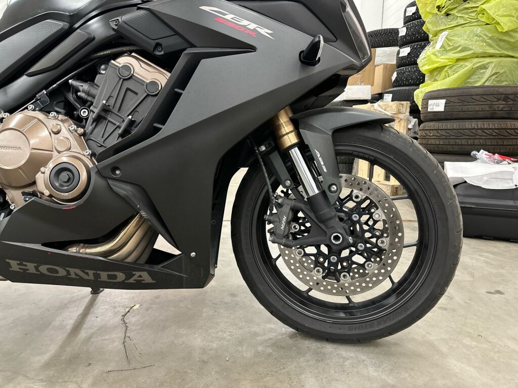 Honda CBR 2020 HI 2