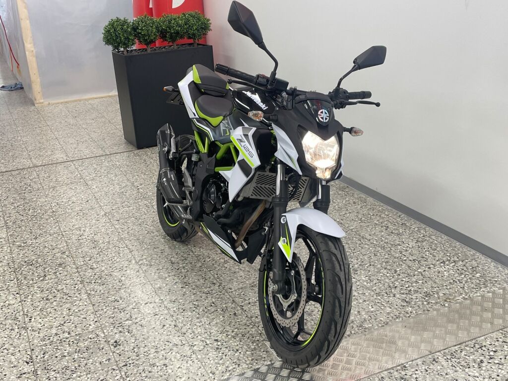 Kawasaki Z 2021 