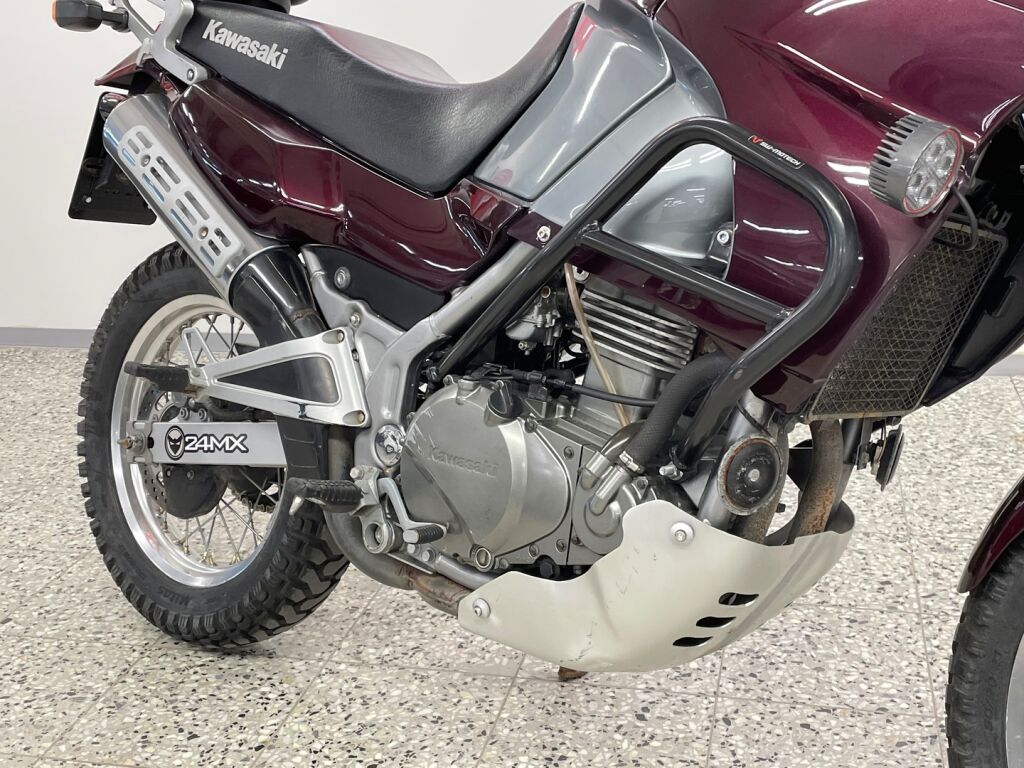 Kawasaki KLE 2000 Punainen