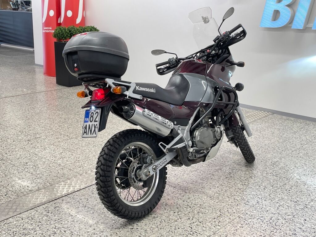 Kawasaki KLE 2000 Punainen