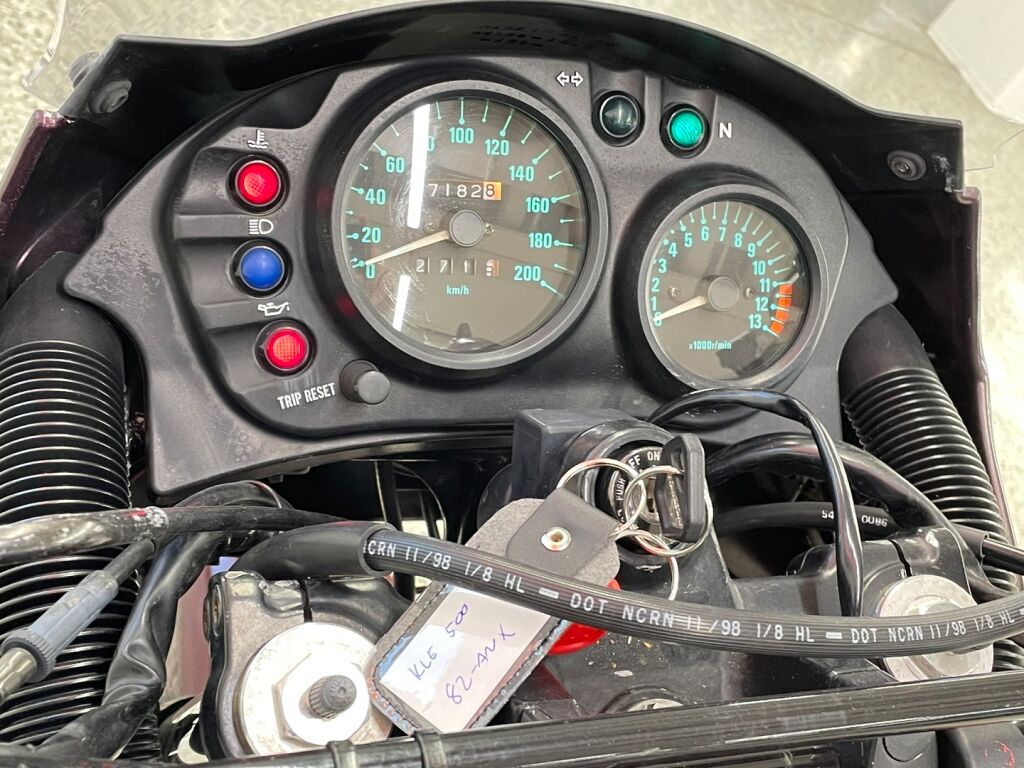 Kawasaki KLE 2000 Punainen