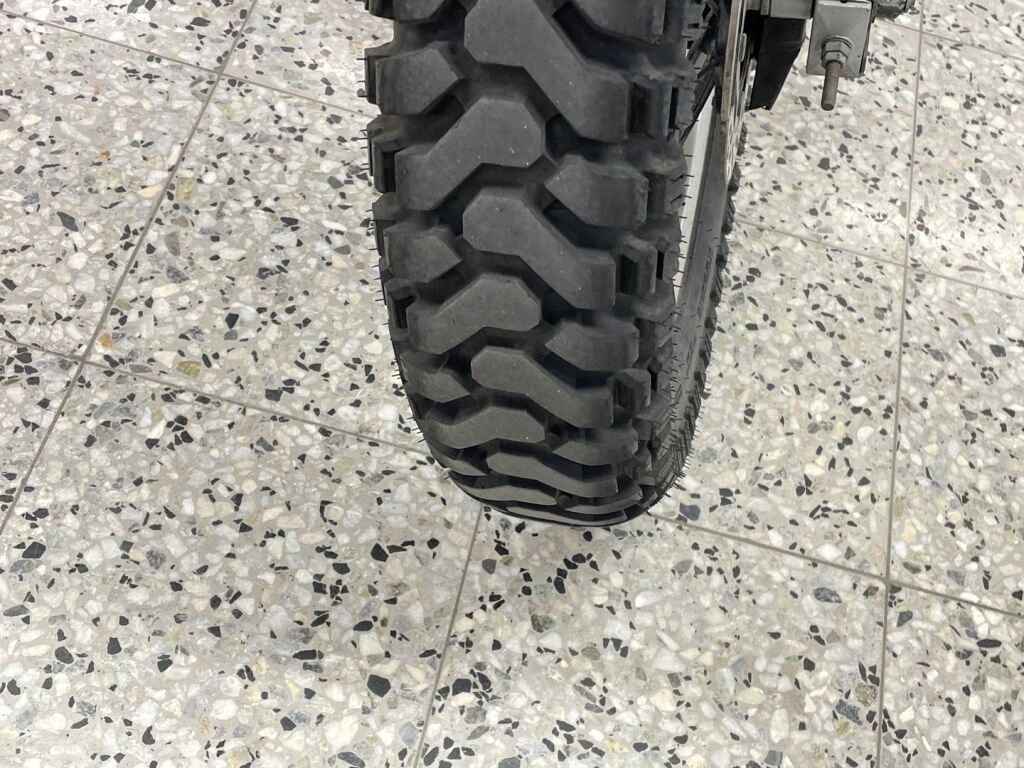 Kawasaki KLE 2000 Punainen