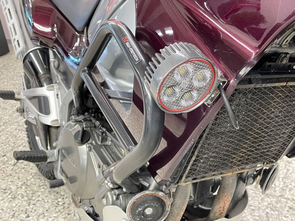 Kawasaki KLE 2000 Punainen