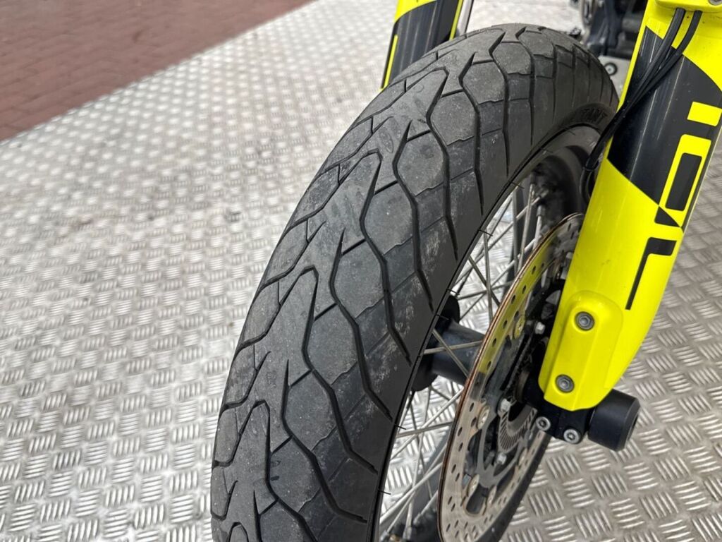 Husqvarna 701 2023 