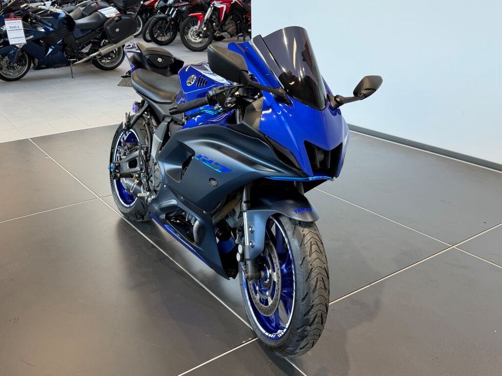 Yamaha YZF-R7 2022 