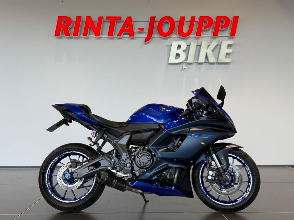 Yamaha YZF-R7 2022 