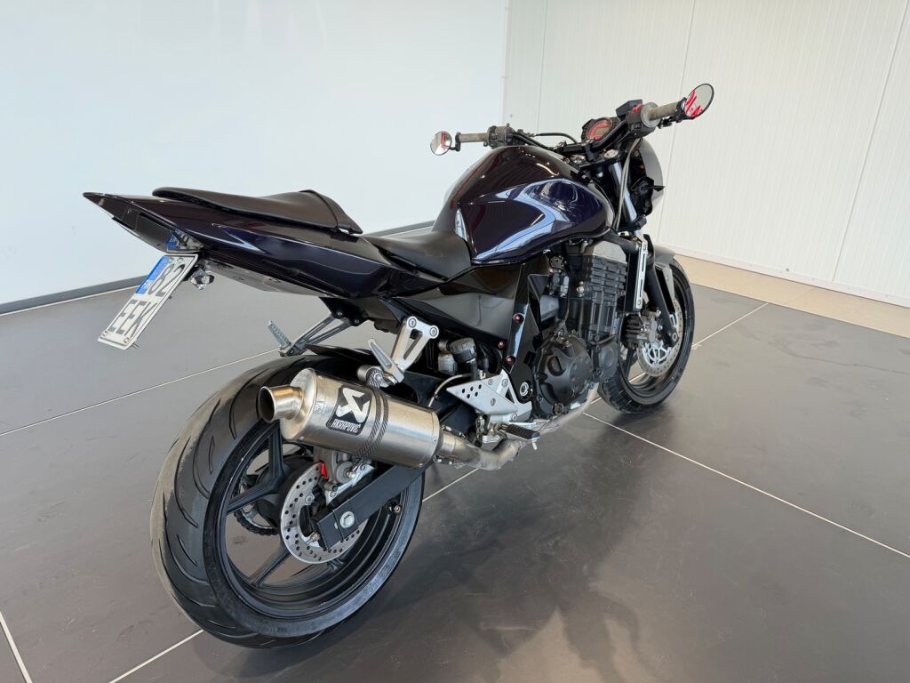 Kawasaki Z 2004 Musta