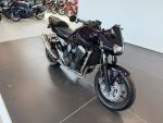 Kawasaki Z 2004 Musta