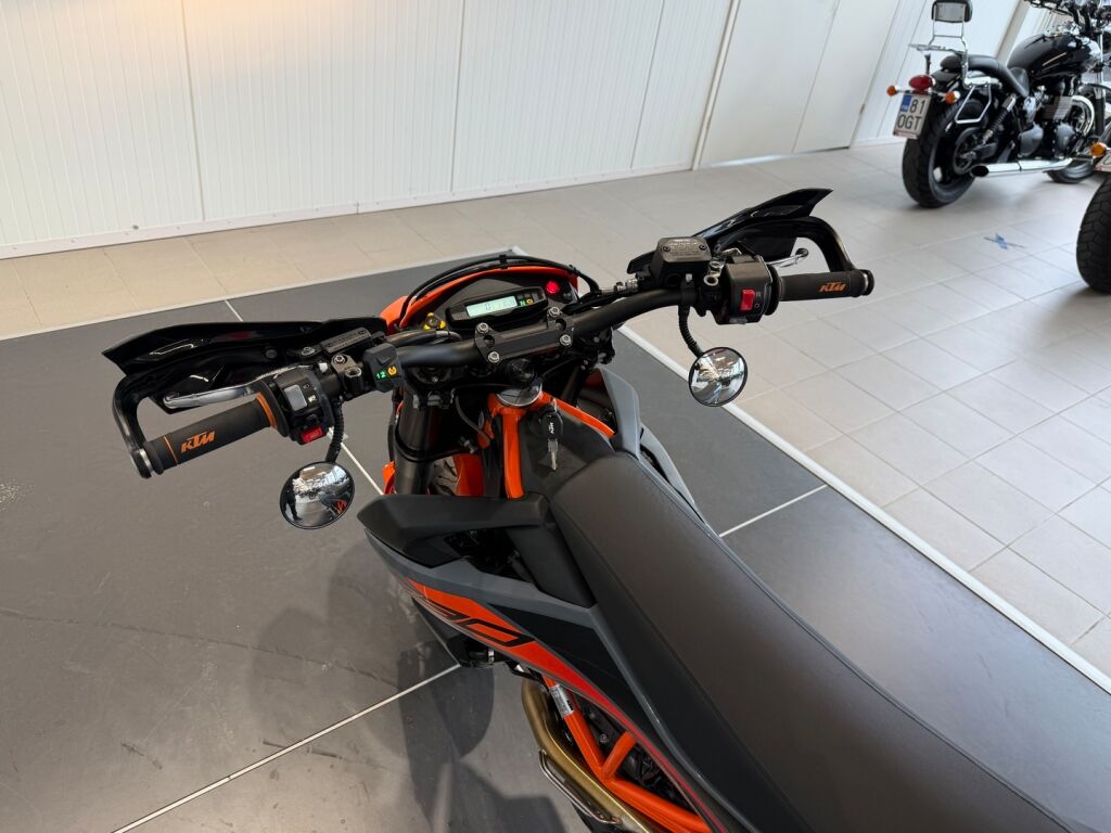 Ktm 690 2022 