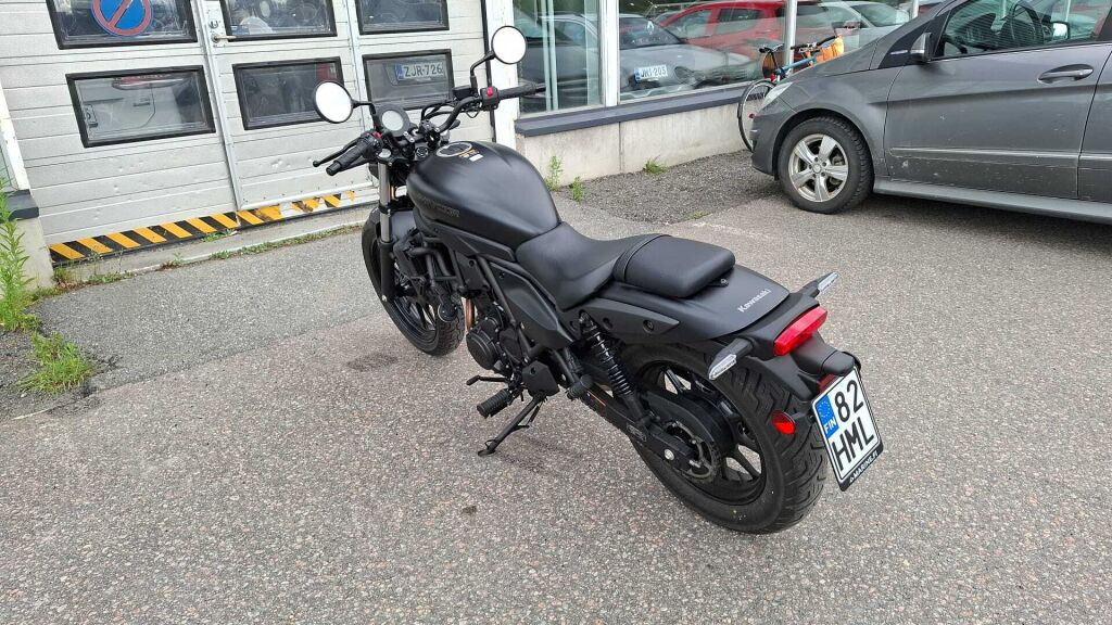 Kawasaki ELIMINATOR 2025 