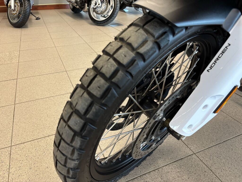 Husqvarna Norden 2022 