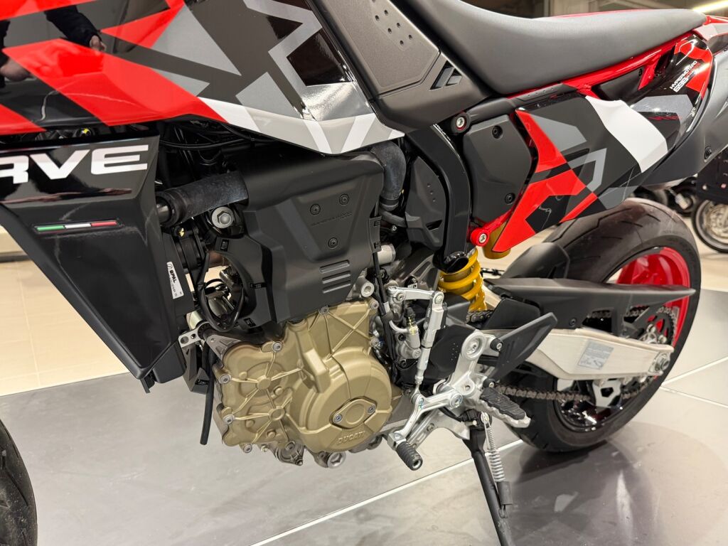 Ducati HYPERMOTARD 2025 