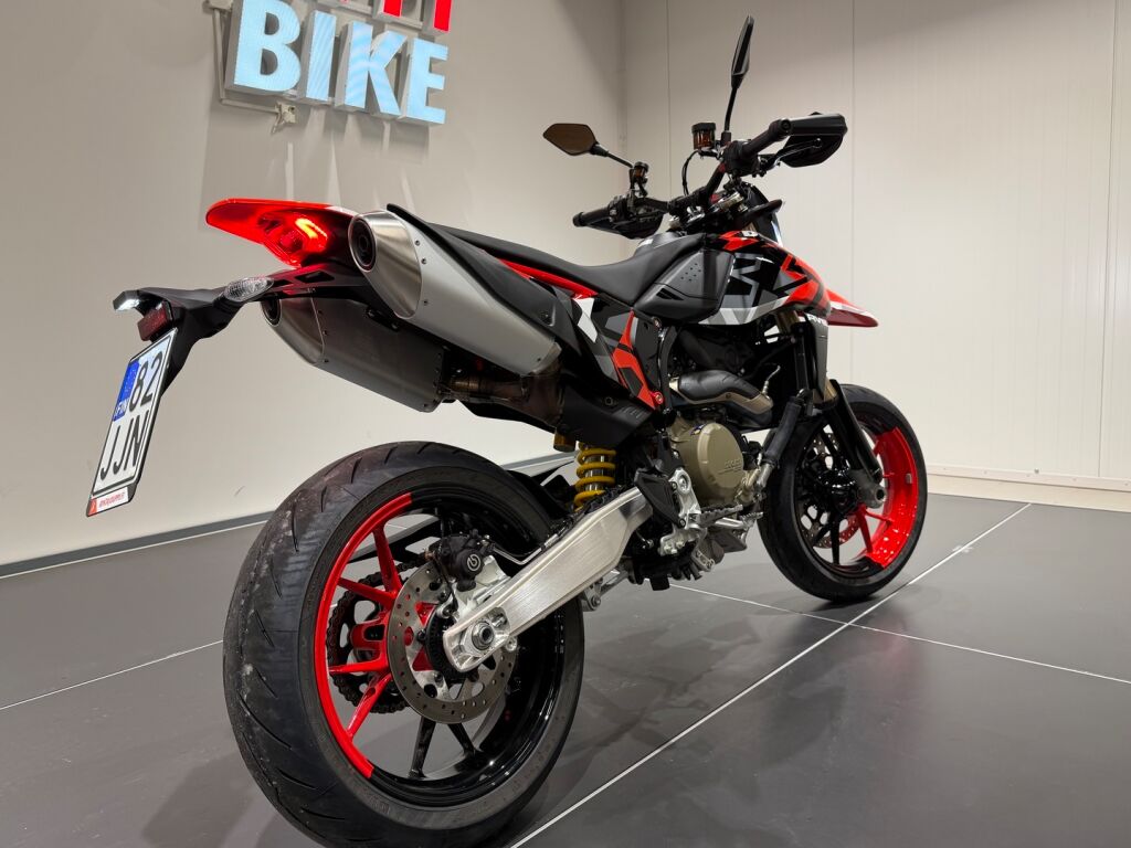 Ducati HYPERMOTARD 2025 