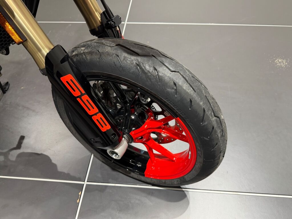 Ducati HYPERMOTARD 2025 