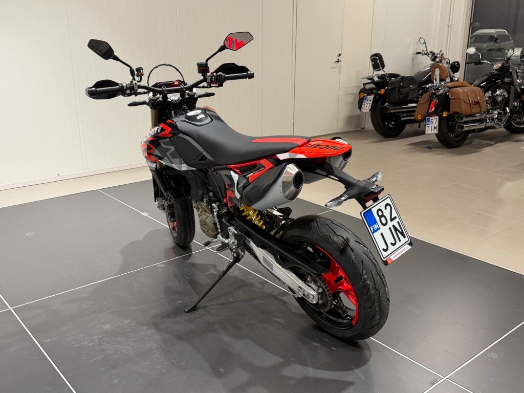 Ducati HYPERMOTARD 2025 