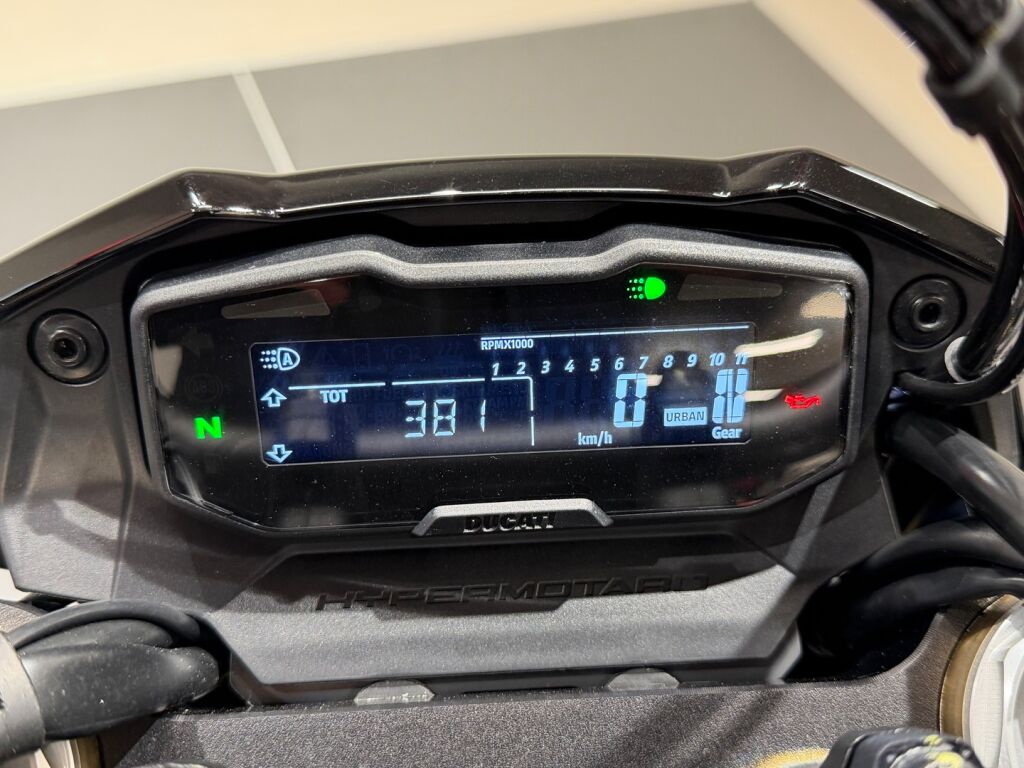 Ducati HYPERMOTARD 2025 