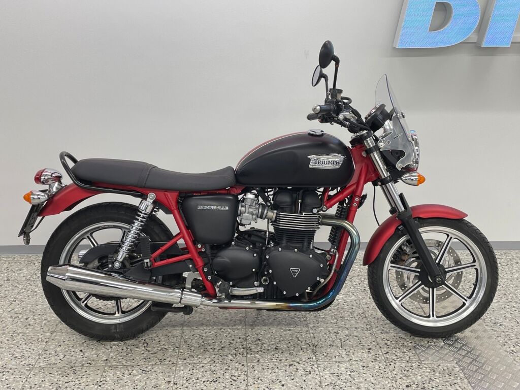 Triumph Bonneville 2014 