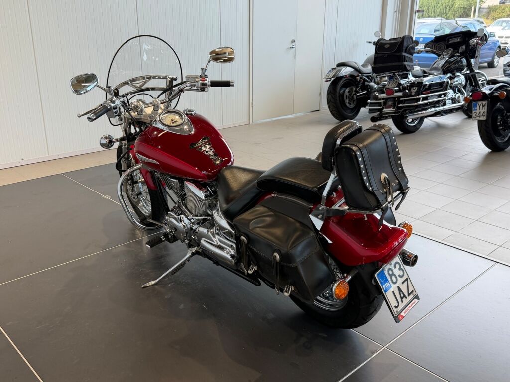 Yamaha XVS 2000 Punainen
