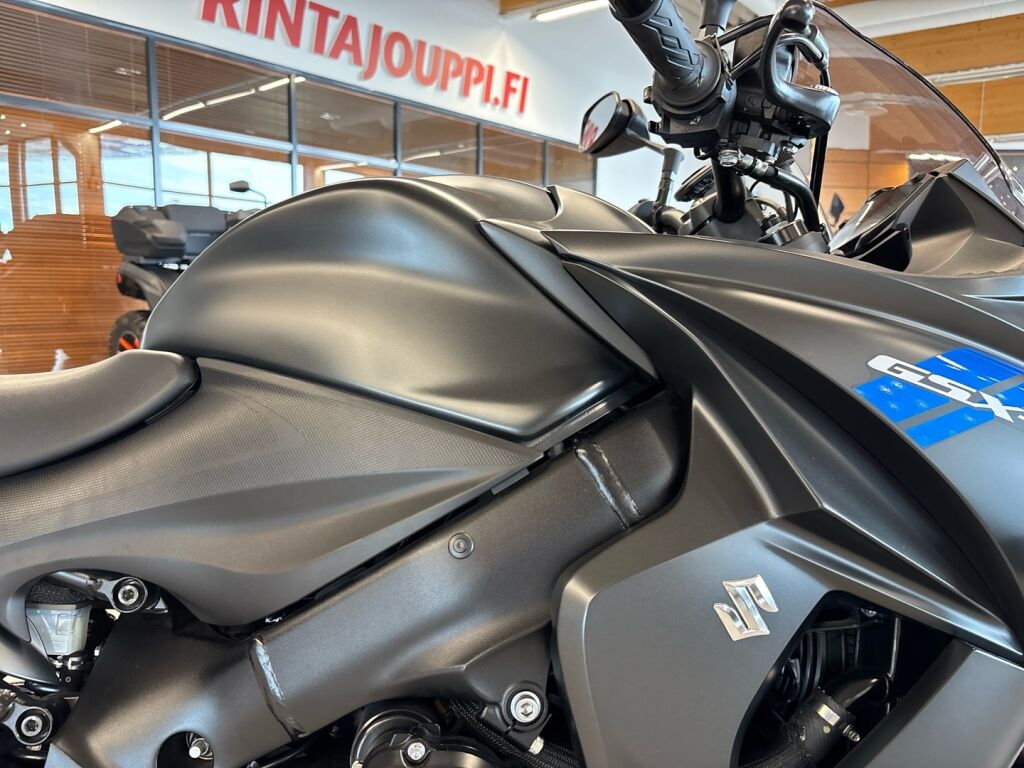 Suzuki GSX-S 2020 