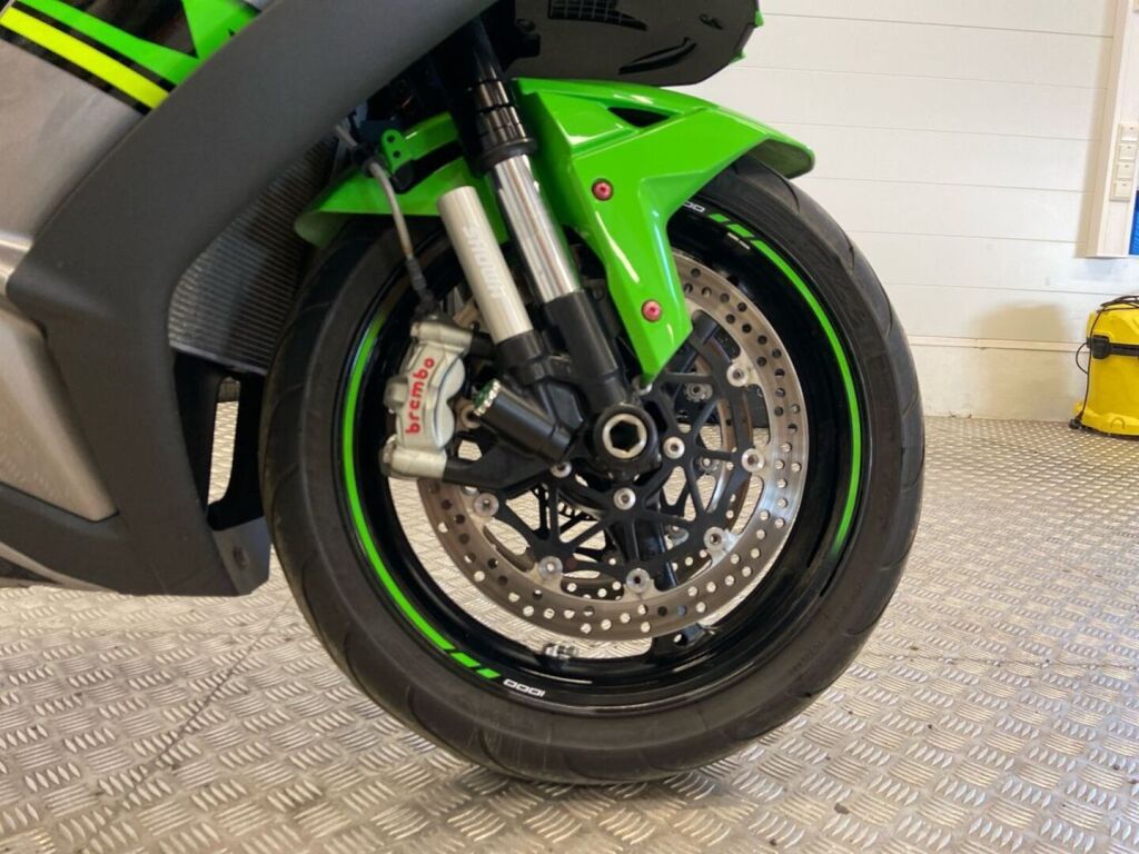 Kawasaki NINJA 2019 