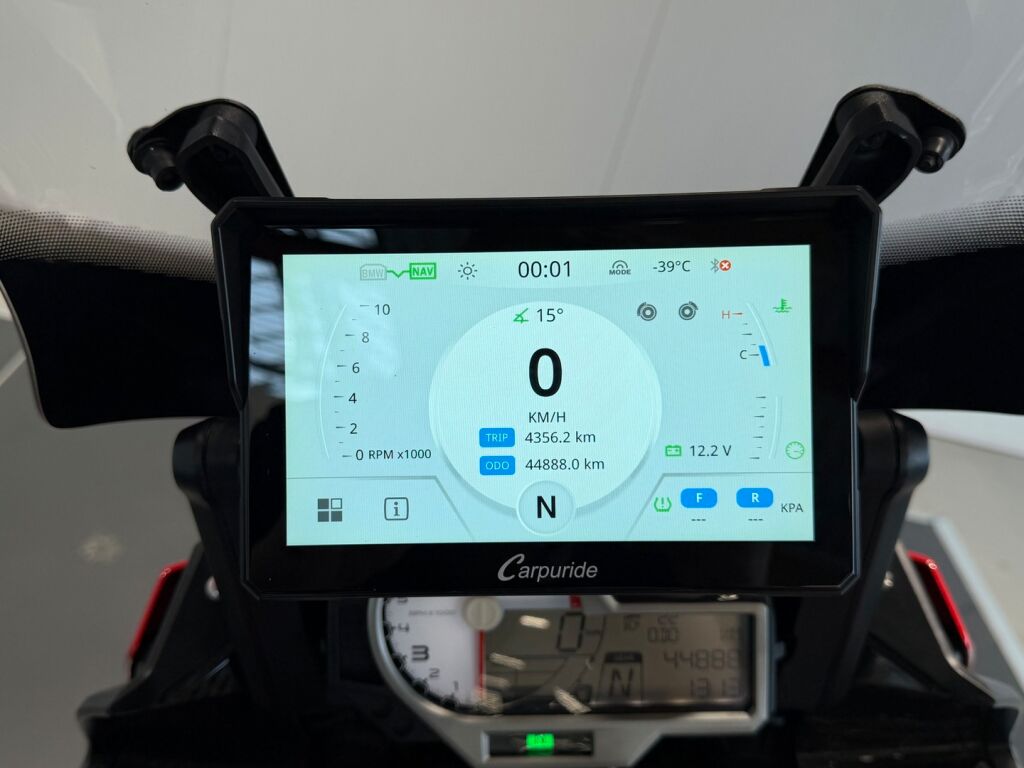 BMW S 2016 