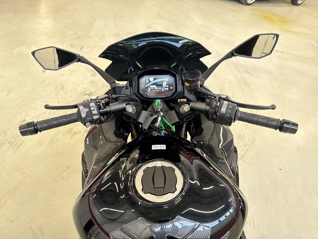 Kawasaki NINJA 2021 