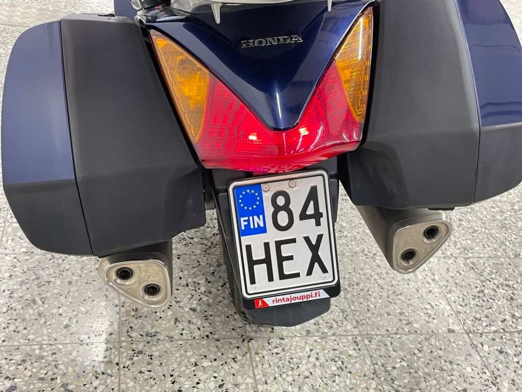 Honda ST 2004 Sininen