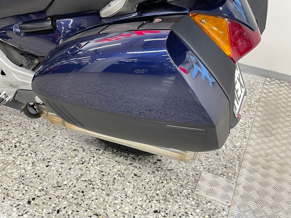 Honda ST 2004 Sininen