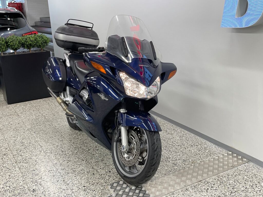 Honda ST 2004 Sininen