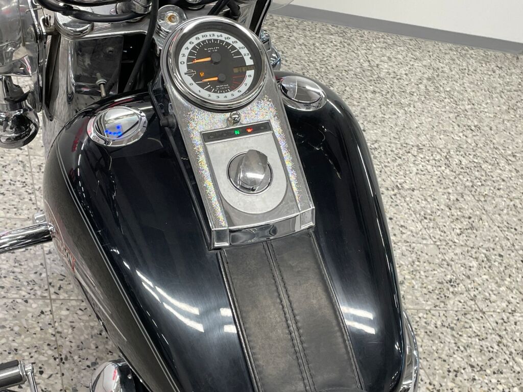 Harley-davidson SOFTAIL 2006 Musta