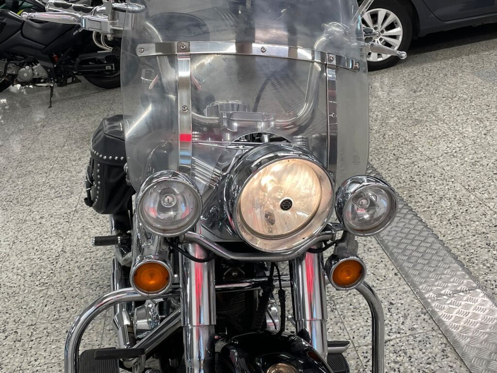 Harley-davidson SOFTAIL 2006 Musta