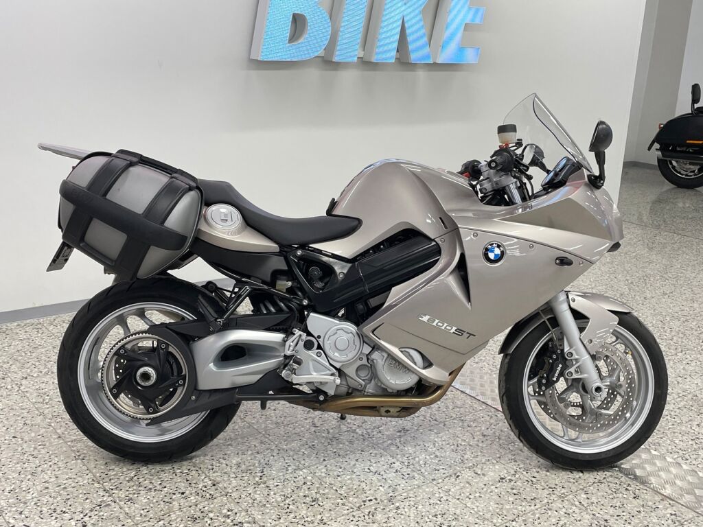 BMW F 2009 Keltainen