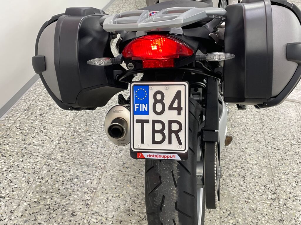 BMW F 2009 Keltainen