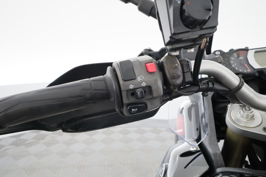 Yamaha XT 2011 Musta