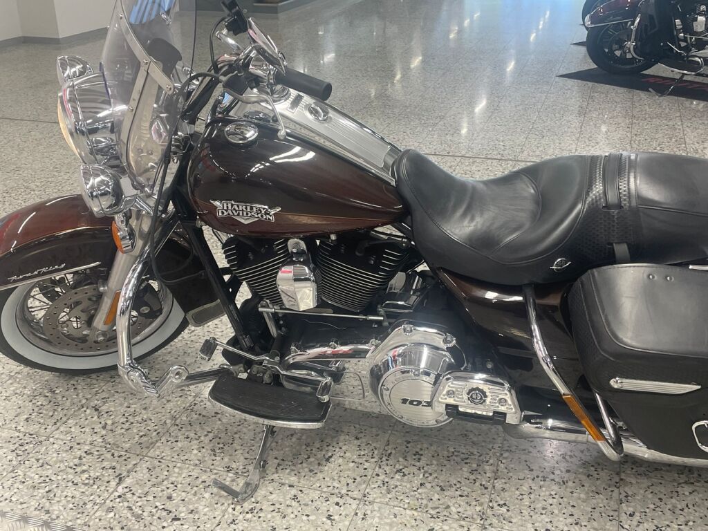 Harley-davidson TOURING 2011 