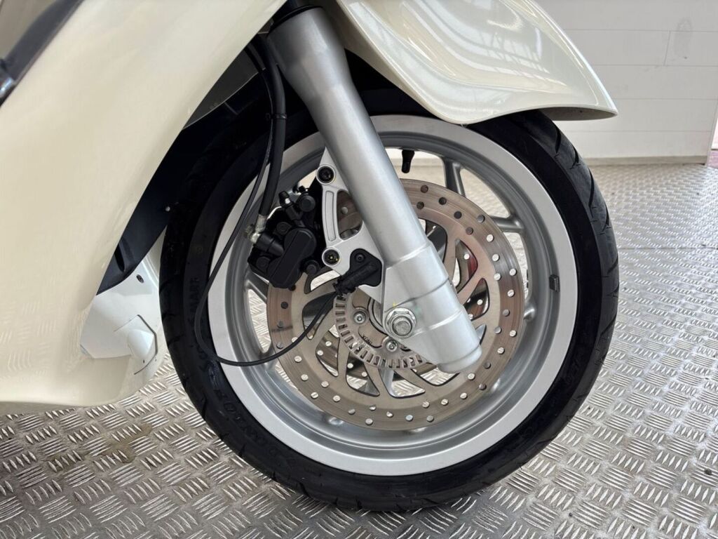Piaggio X10 2017 TJ V 8