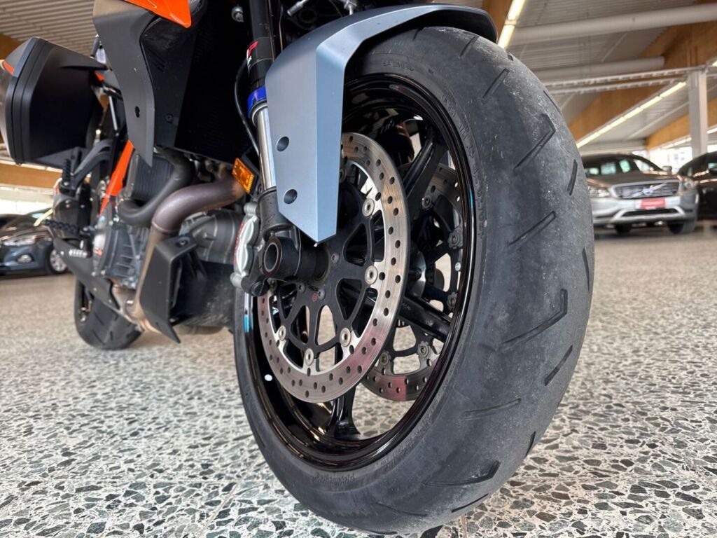 Ktm 1290 2023 