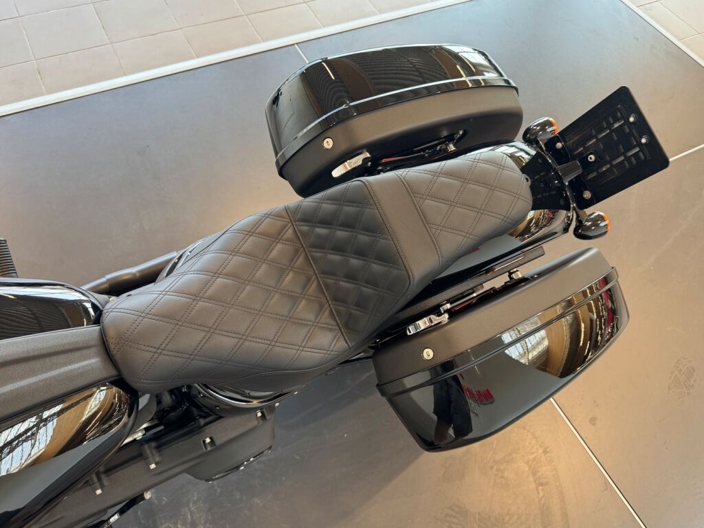 Harley-davidson SOFTAIL 2023 