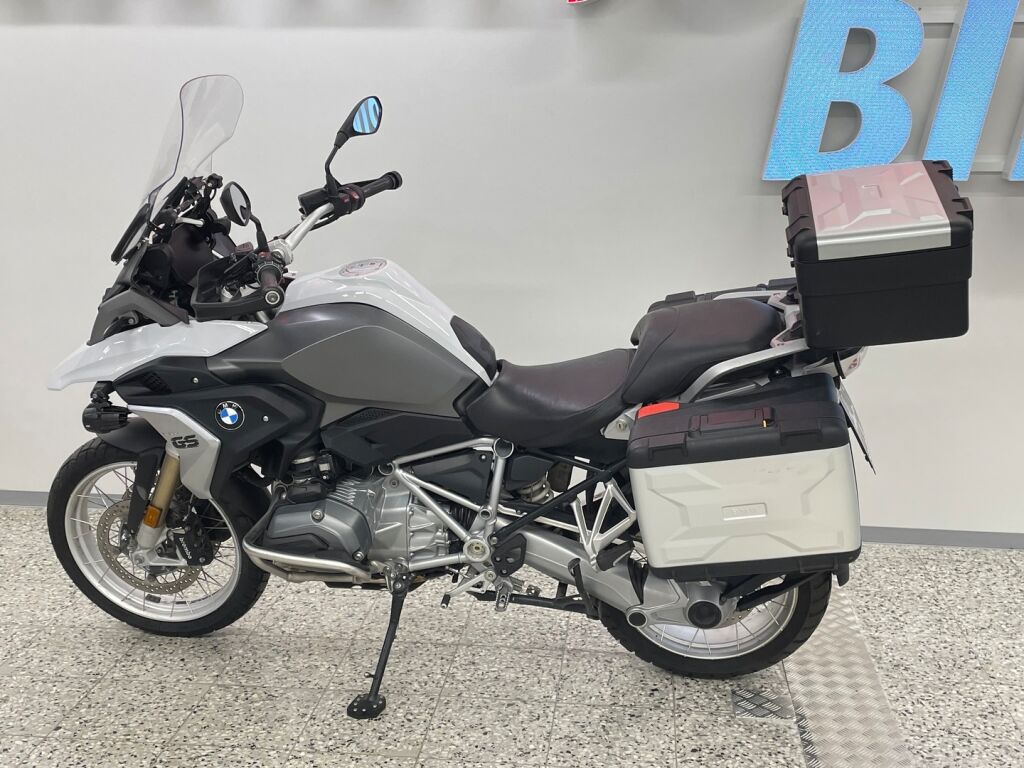 BMW R 2018 Valkoinen