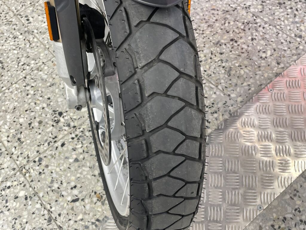 BMW R 2018 Valkoinen