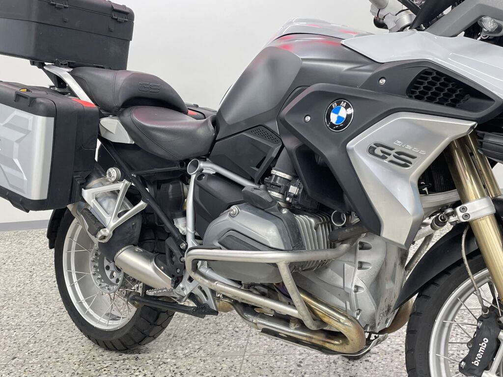 BMW R 2018 Valkoinen