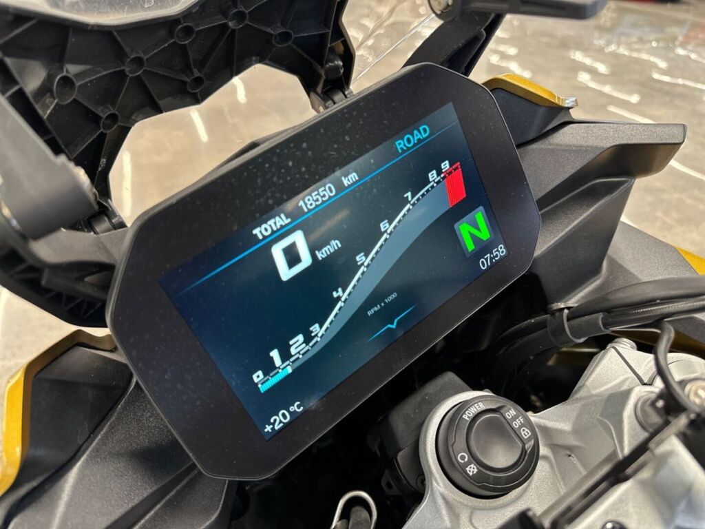 BMW F 900 XR 2020 Keltainen