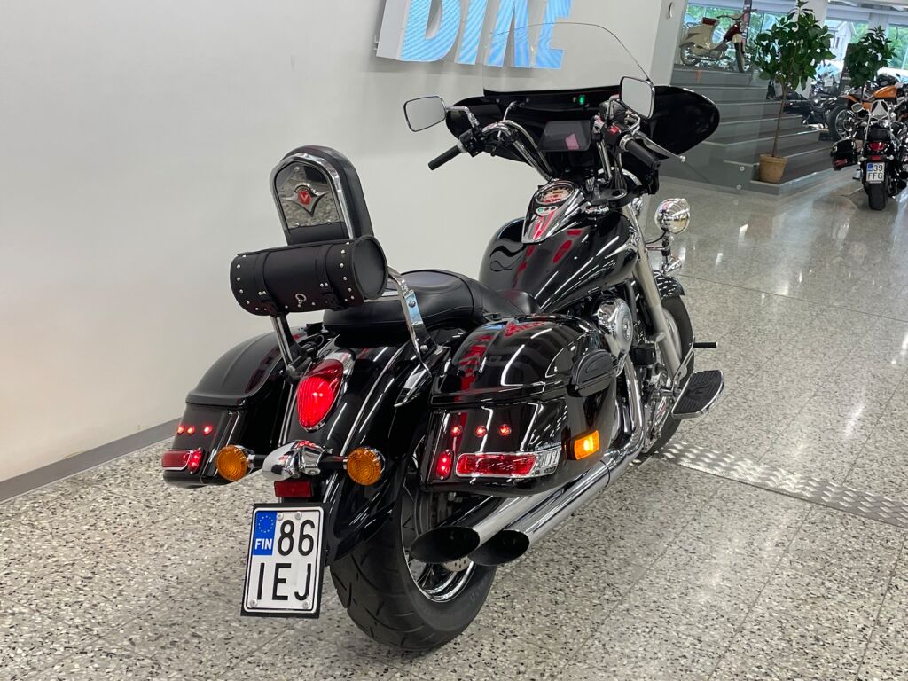 Kawasaki VN 2013 